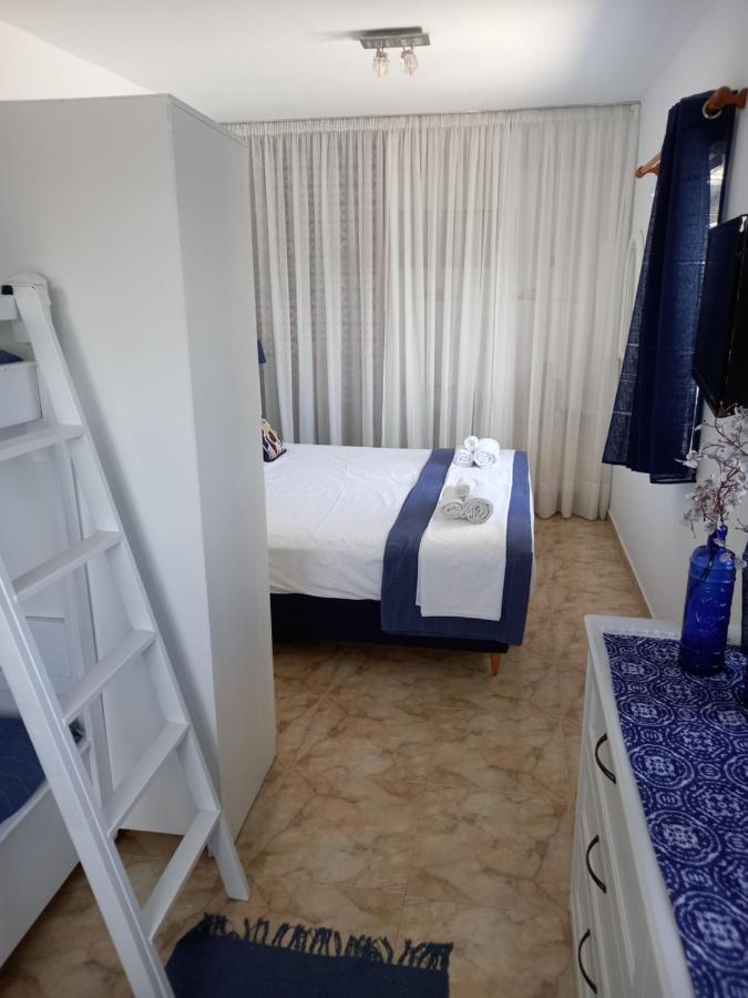 Anthie's Shore House * Isternia (Tinos)