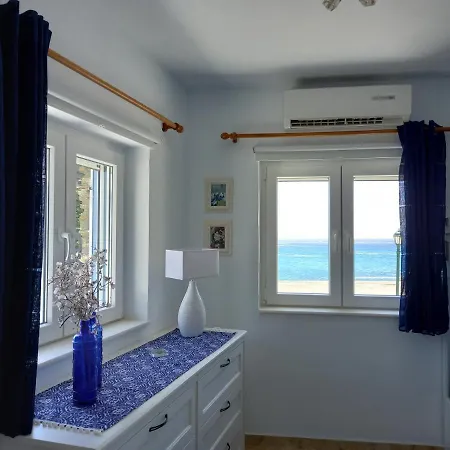 Anthie'S Shore House Istérnia Buitenkant foto