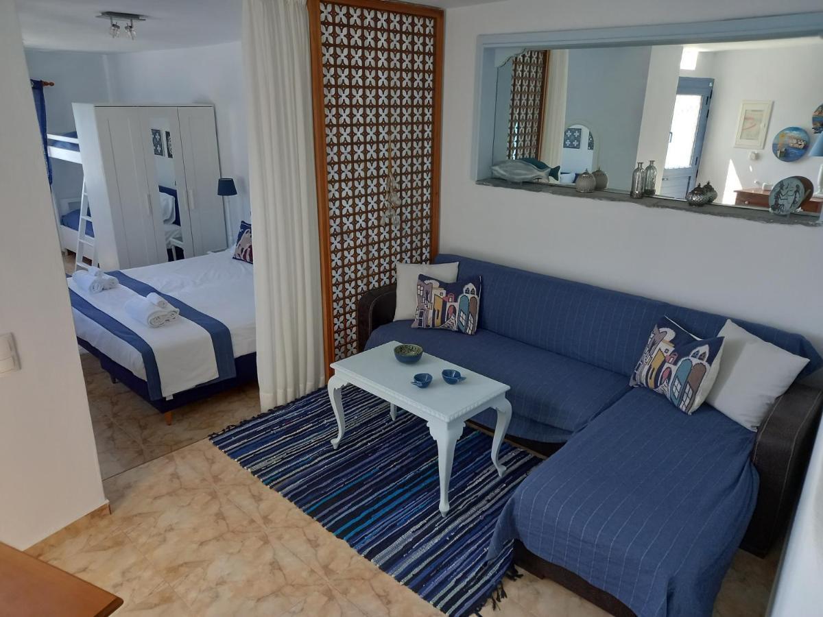 Anthie's Shore House Istérnia
