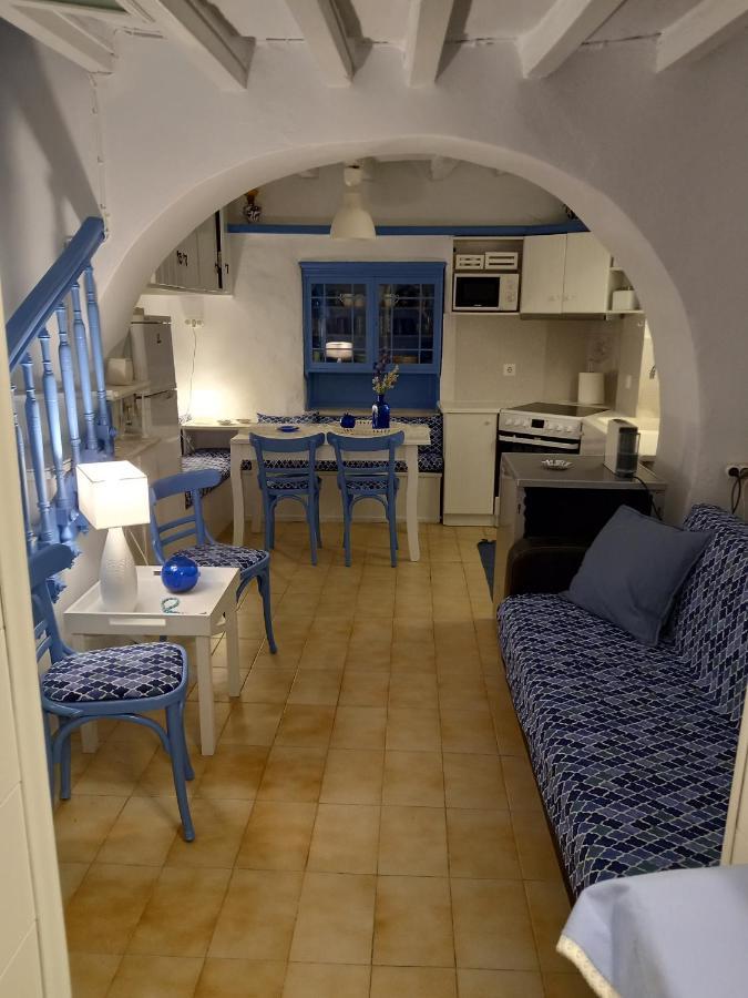 Anthie's Shore House * Istérnia